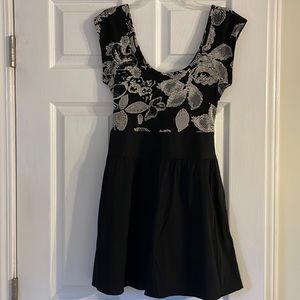 Floral Patterned LBD